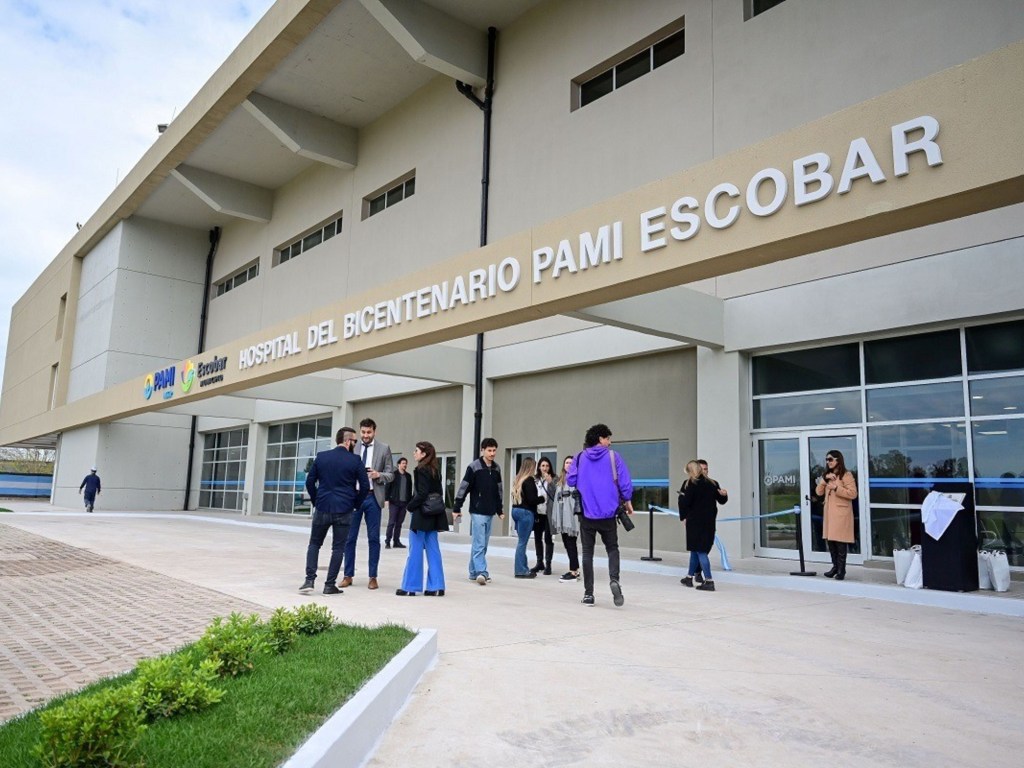 Sujarchuk destacó la labor de médicos históricos del sistema de salud&nbsp;escobarense