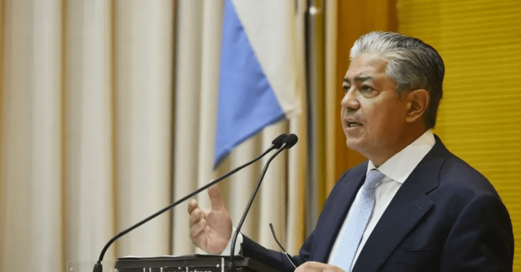 Rolo Figueroa le reclamó a Nación que la provincia aporta más de lo que recibe 