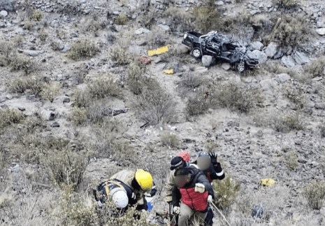 Tragedia vial en Tucumán: una camioneta se precipitó al vacío y dejó un&nbsp;fallecido