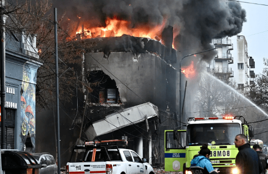 Incendio en La Plata: el depósito ya había sido clausurado y analizan su demolición por riesgo de&nbsp;derrumbe