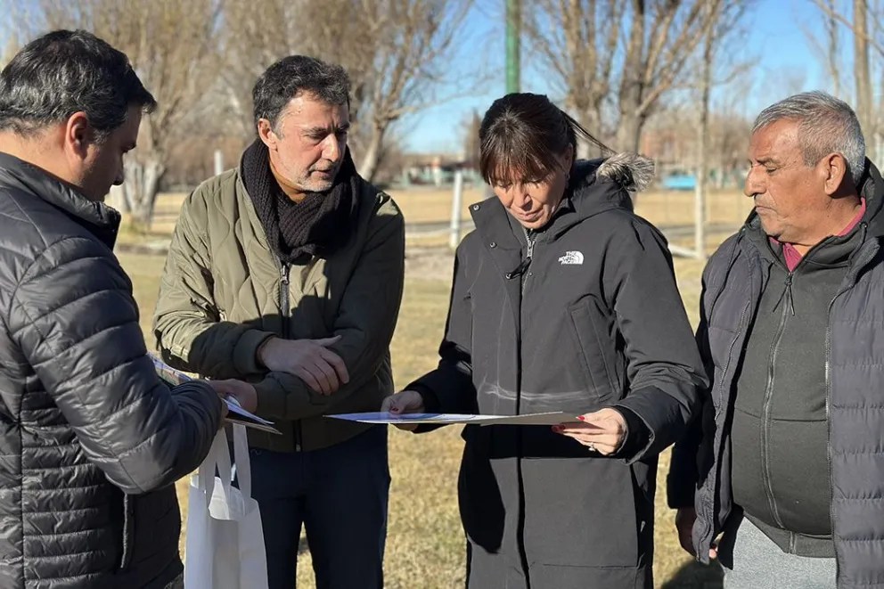 Corroza: “Redistribuir recursos, garantizar servicios y pensar en la gente son pilares de este&nbsp;Gobierno”