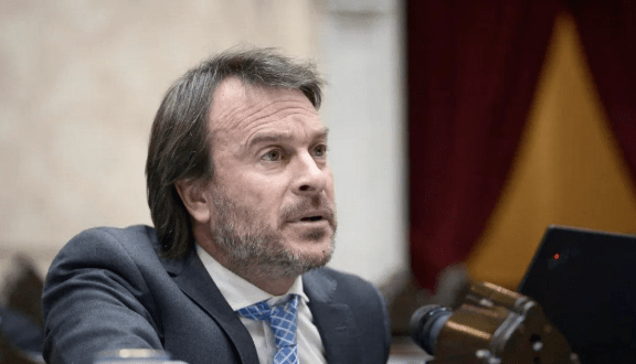 Diputados radicales celebran la baja de la pobreza pero piden reformas&nbsp;profundas