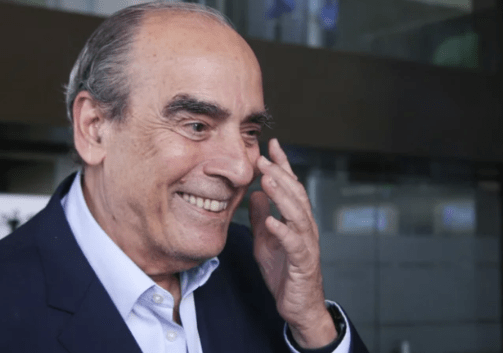 Francos negó su salida del Gobierno y tildó las versiones de “rumores de baja&nbsp;estofa”