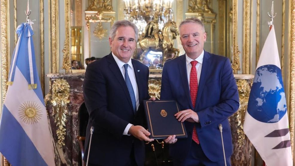 Argentina avanza en su ingreso a la OCDE con la presentación del memorando&nbsp;inicial