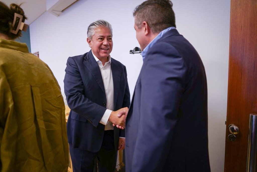 Rolo Figueroa refuerza la defensa del trabajo neuquino y de las obras que impulsan el desarrollo de Vaca&nbsp;Muerta