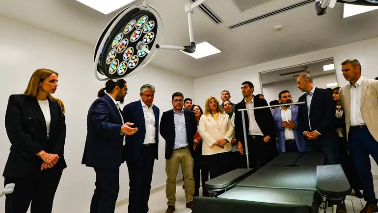 Neuquén registra un récord histórico: Rolo Figueroa lidera la mayor inversión en salud pública 