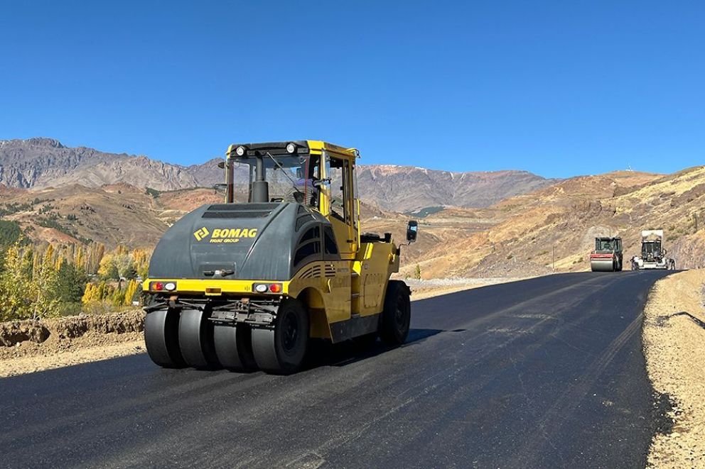 Figueroa conecta cada pueblo de Neuquén: Un plan provincial para que todas las localidades tengan acceso&nbsp;asfaltado