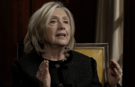 Hillary Clinton acusa a Trump de ocultar información sobre el caso&nbsp;Epstein