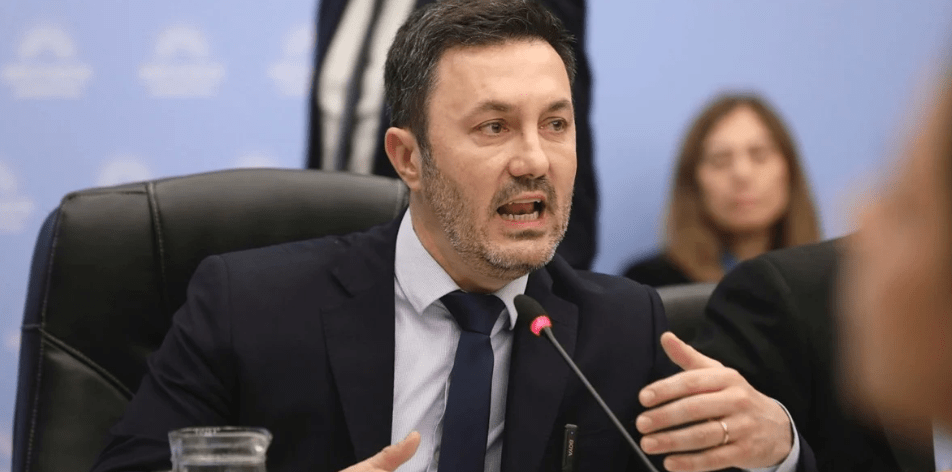 Luis Petri: “Argentina se encamina a tener una ley laboral que permitirá generar más empleo registrado de&nbsp;calidad”