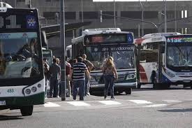 Suben los boletos y cae el uso del colectivo en el AMBA: fuerte baja de pasajeros en&nbsp;2026