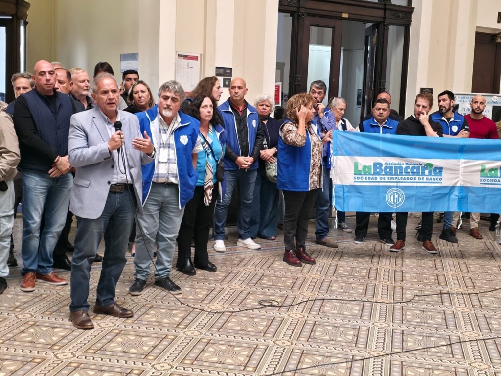 La Bancaria anunció paro nacional de 24 horas por conflicto en el Banco&nbsp;Central