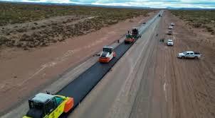 Neuquén cambió: con Rolo Figueroa avanza la pavimentación de la Ruta 8 para mejorar la conectividad&nbsp;provincial