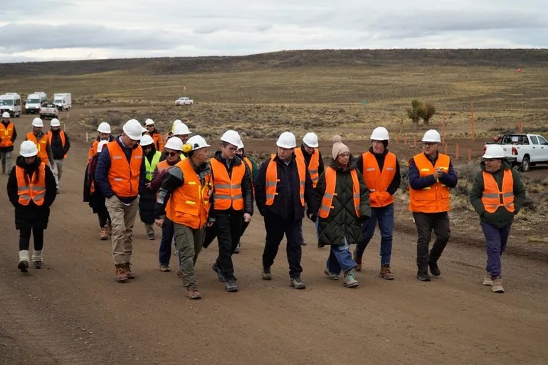 Weretilneck pone en marcha un proyecto minero en Jacobacci con empleo local y proyección&nbsp;exportadora