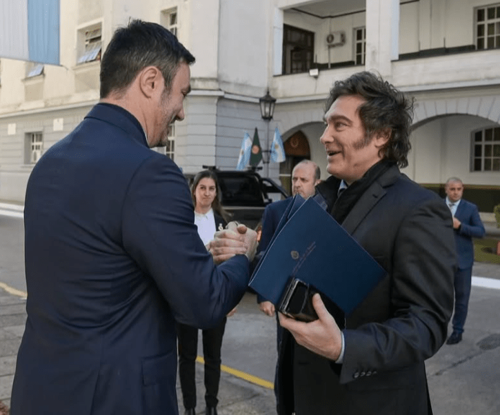 Petri volvió a respaldar a Milei y celebró la baja de la pobreza infantil: “1,3 millones de chicos dejaron de ser&nbsp;pobres”