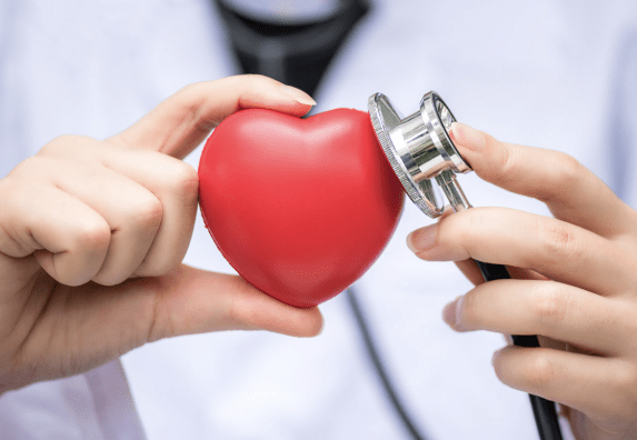 Cómo cuidar la salud durante el Mundial: nueve recomendaciones para evitar riesgos cardiovasculares
