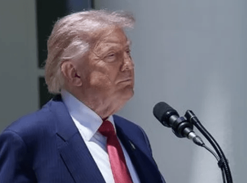 Trump advirtió que ampliará los ataques contra Irán si no acepta&nbsp;negociar