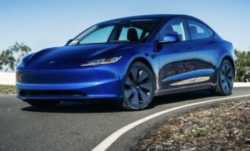 Bajan los precios de los usados en EE.UU. pero los autos eléctricos y eficientes se encarecen