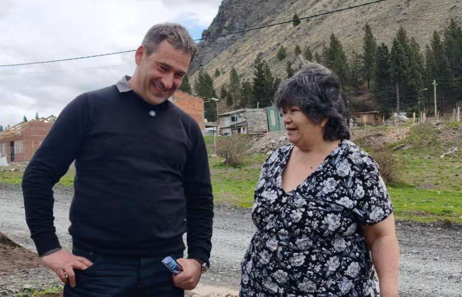 Luque dialogó con jóvenes de Valle Chico sobre las oportunidades laborales: “Nuestros pibes tienen que poder construir su futuro en Chubut”