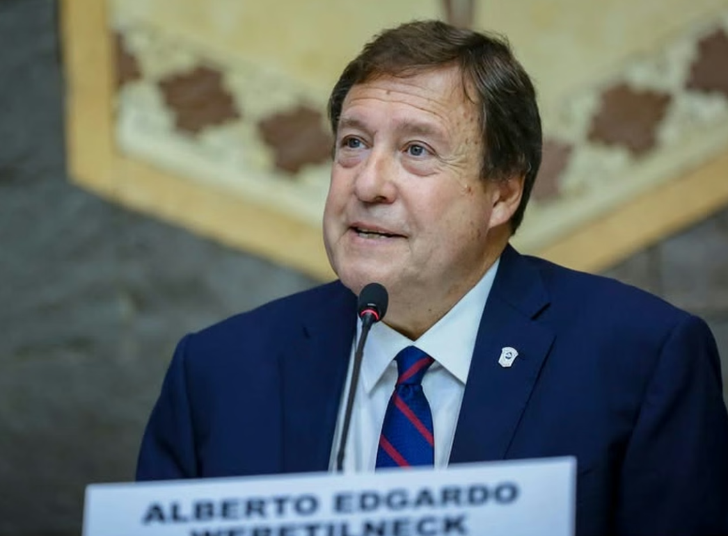 Weretilneck puso en marcha una obra histórica que permitirá sumar 12.000 usuarios al gas natural: “Donde llega el gas, llegan mejores condiciones de vida”