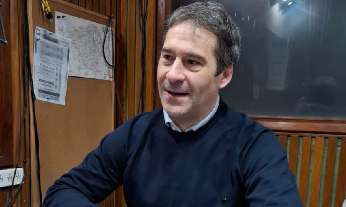 Luque llevó a los barrios de Esquel la discusión laboral y de arraigo: “Queremos un Chubut donde quedarse sea una oportunidad, no un sacrificio”